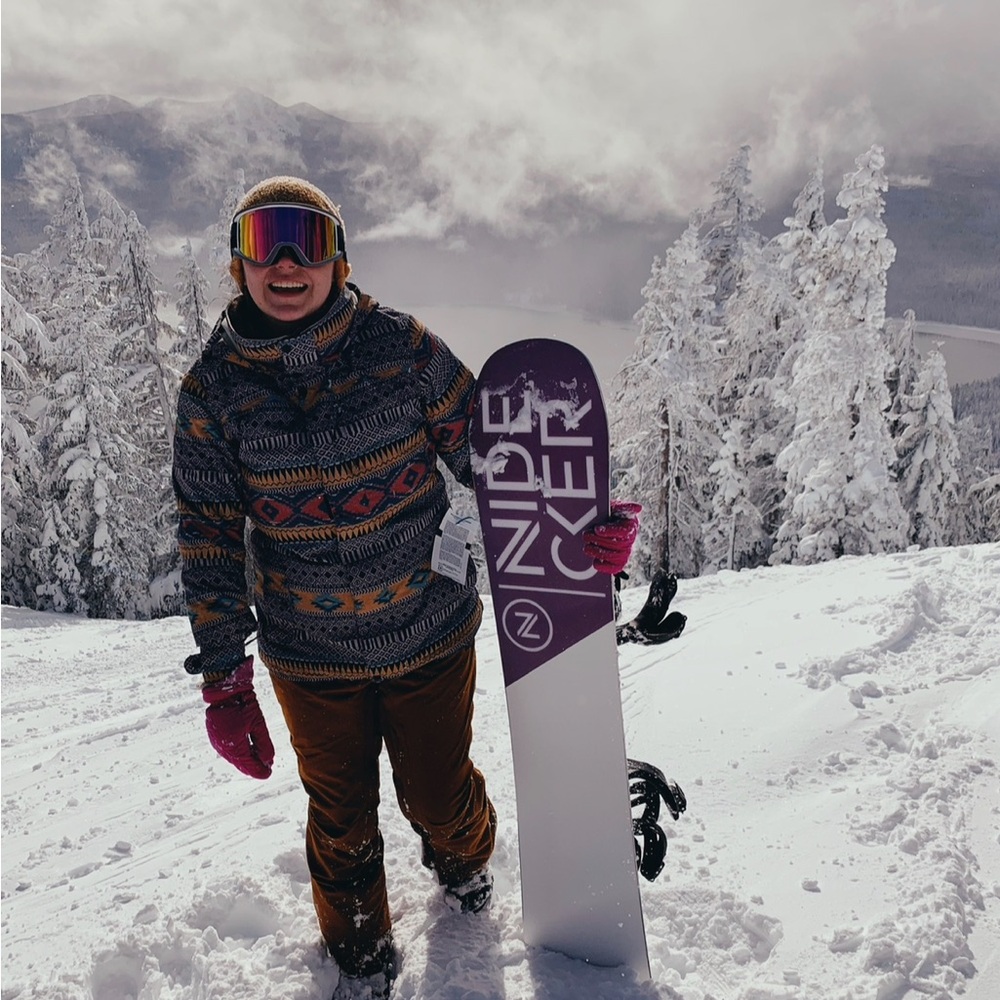 NIDECKER SNOWBOARD, Bindings, boots, and bag